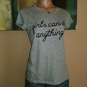GIRLS CAN DO ANYTHING FREEZE GRAPHIC TEE SHIRT